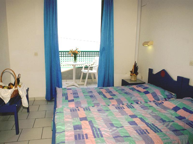 شقة ريثيمنو  في Flisvos Beach (Adults Only) المظهر الخارجي الصورة