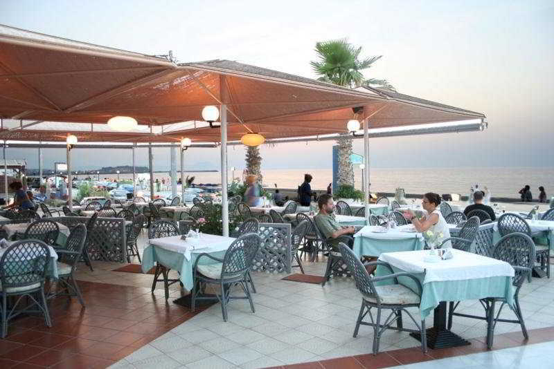 شقة ريثيمنو  في Flisvos Beach (Adults Only) المظهر الخارجي الصورة